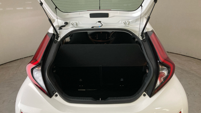 Toyota Aygo X 1.0 VVT-i Pure 5dr Auto Petrol Hatchback